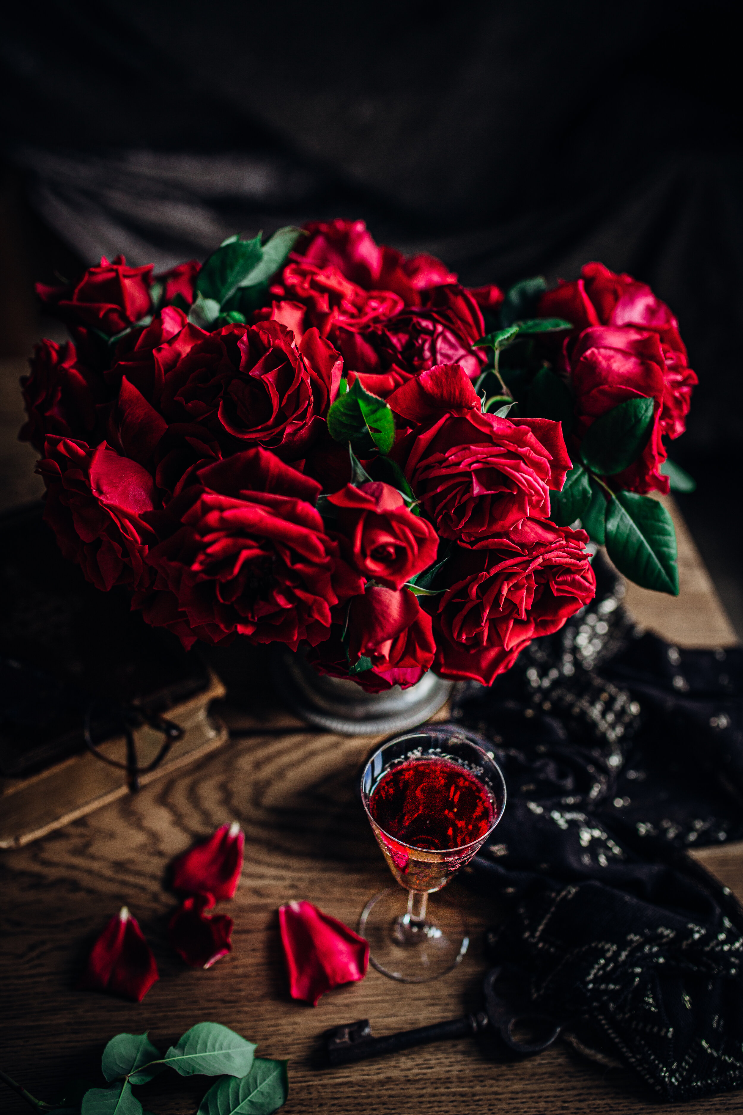 Stefania-Boglioli-Red-Roses-and-Red-Wine-0492.jpg