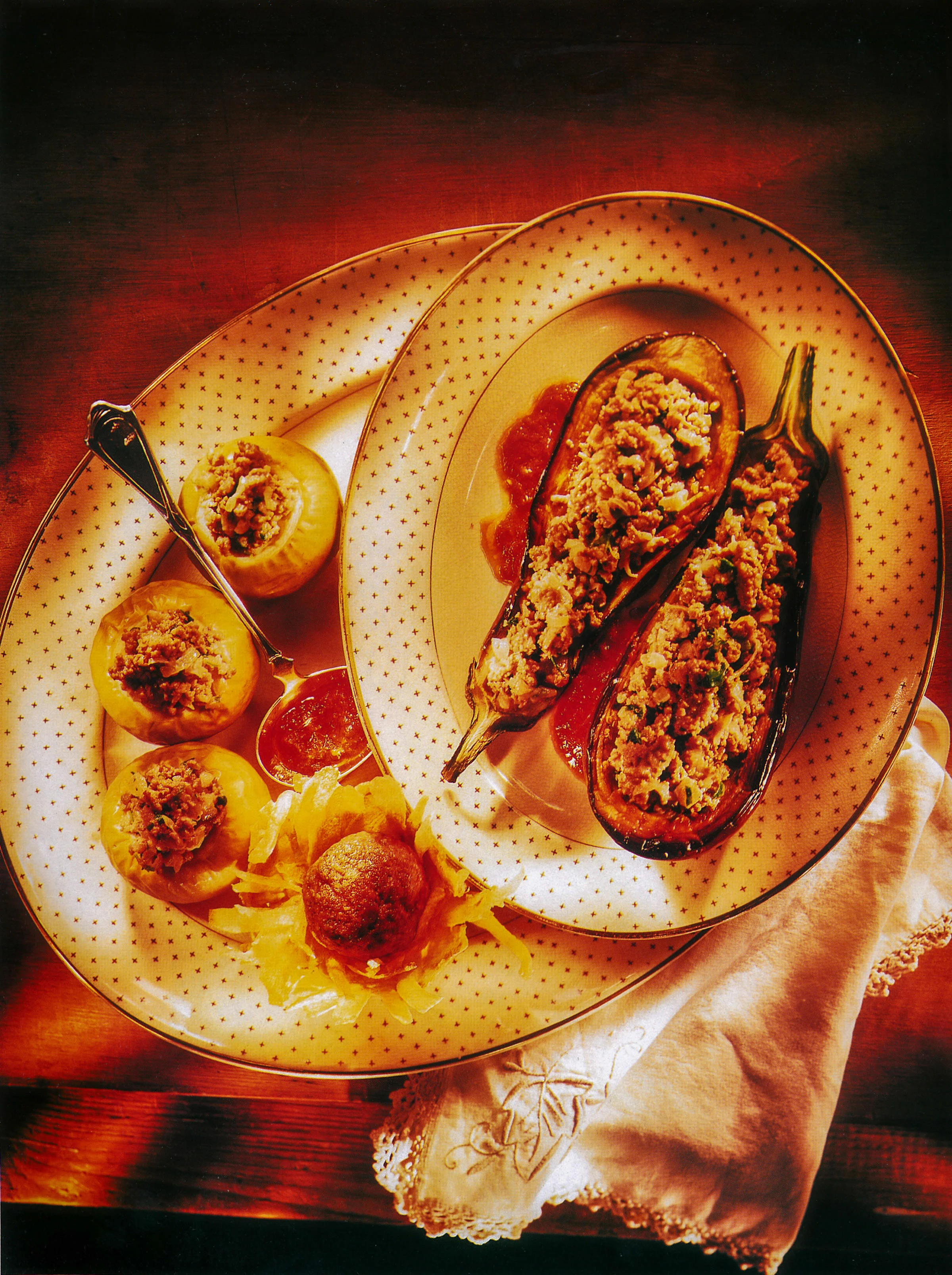 Eggplant “Boats” with Beef in Sephardi Sauce..סירות חצילים במלית בשר ברוטב ספרדי     