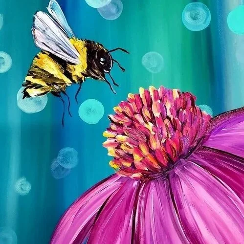 Lovely+Bee.jpg