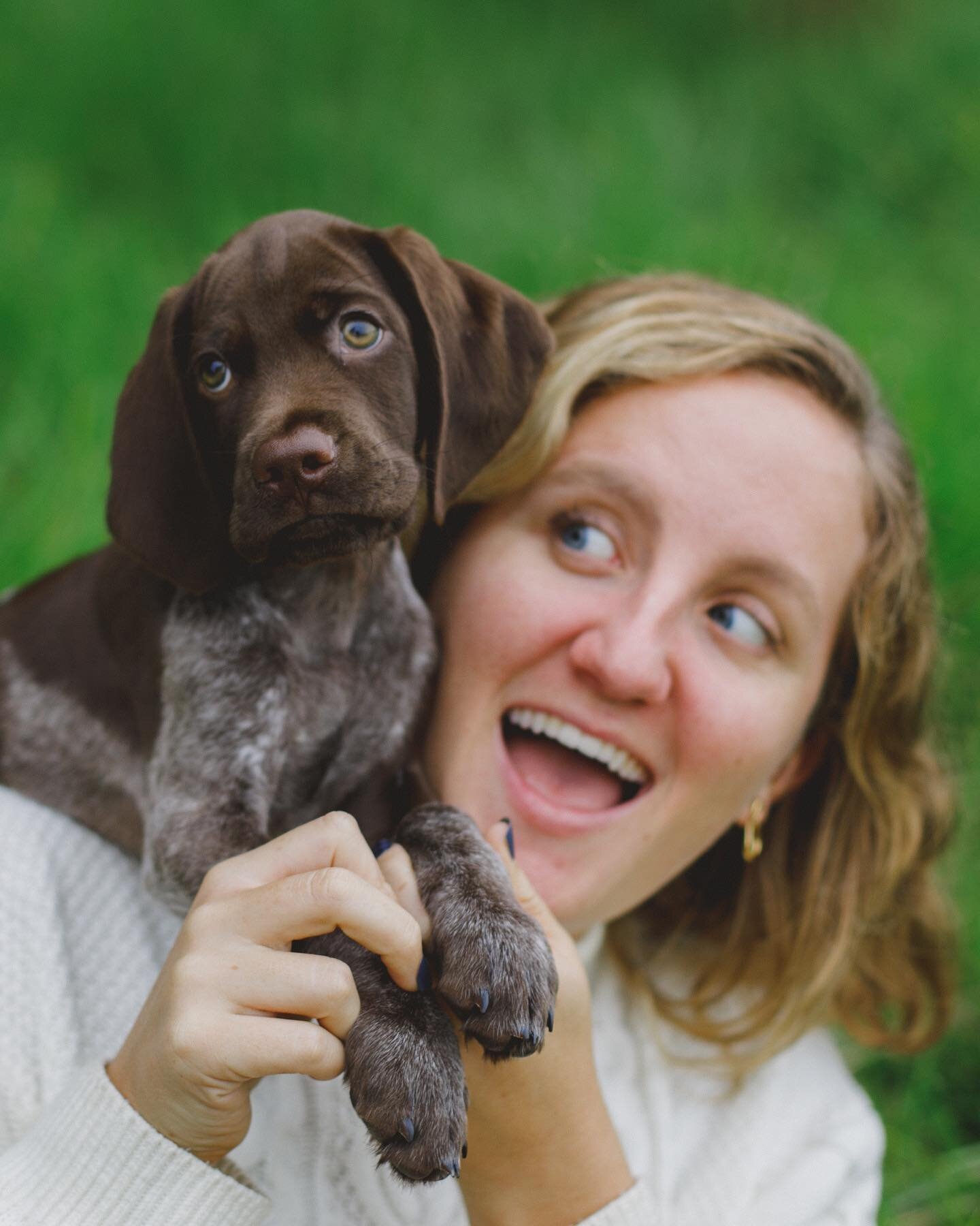 Lil sis and bro got a new puppy! His name is Maverick 💕 And he is so so loved. Just looked at that face.