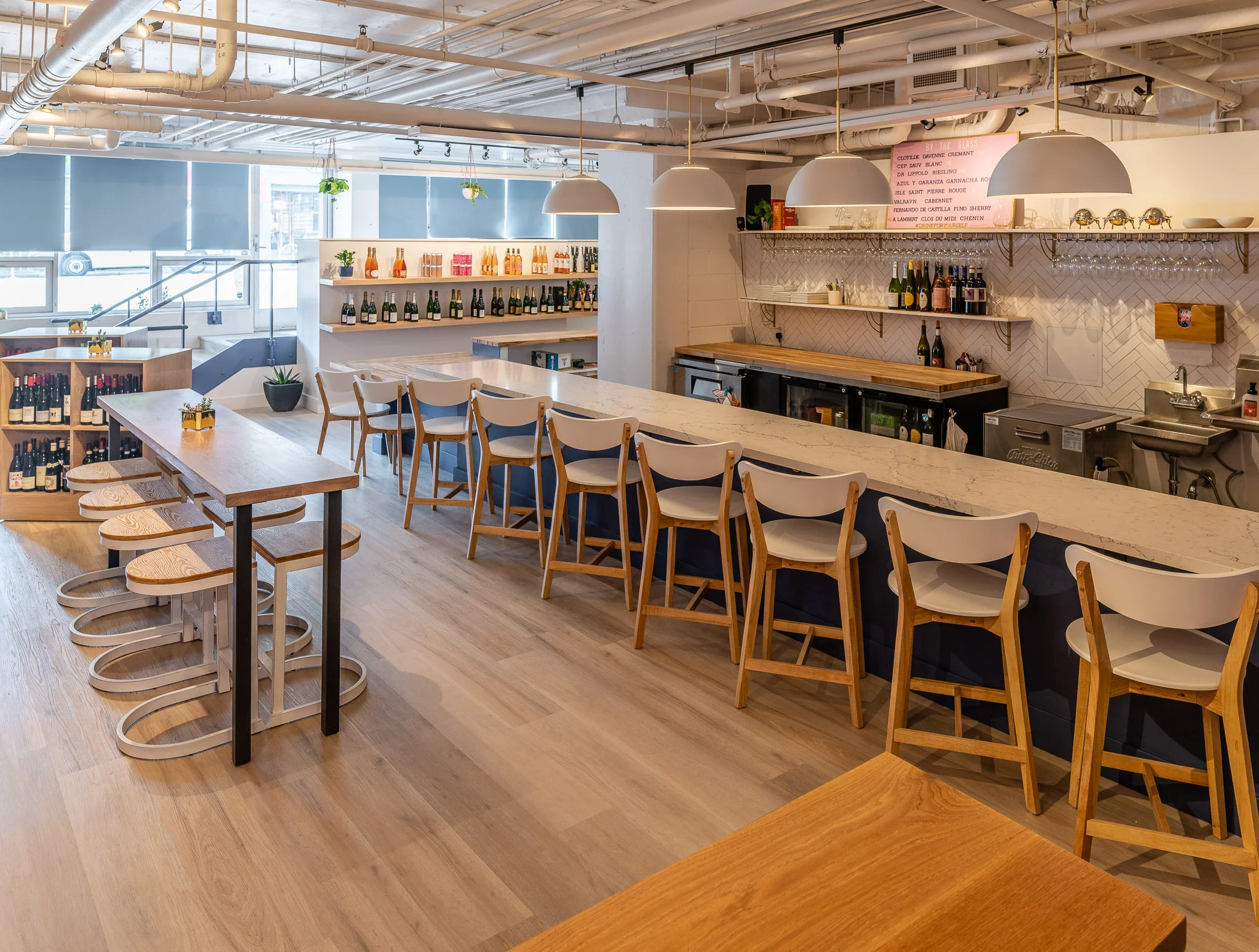 Joseph Weaver DecantSF Barseats