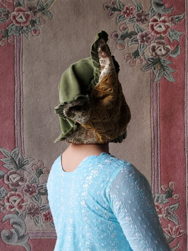 ELLA SAMURI, 2012, C_PRINT, 127 X 95 CM