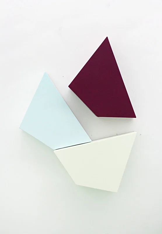 LUKIN, 2014, FABRIC, ACRYLIC-LACQUER, WOOD, 130 × 70 × 19 CM