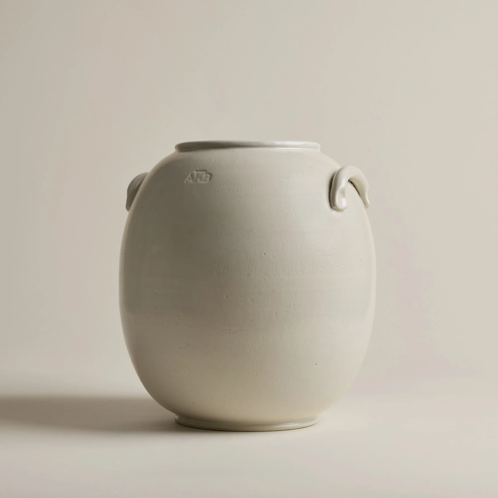 Vase_227_R.jpg