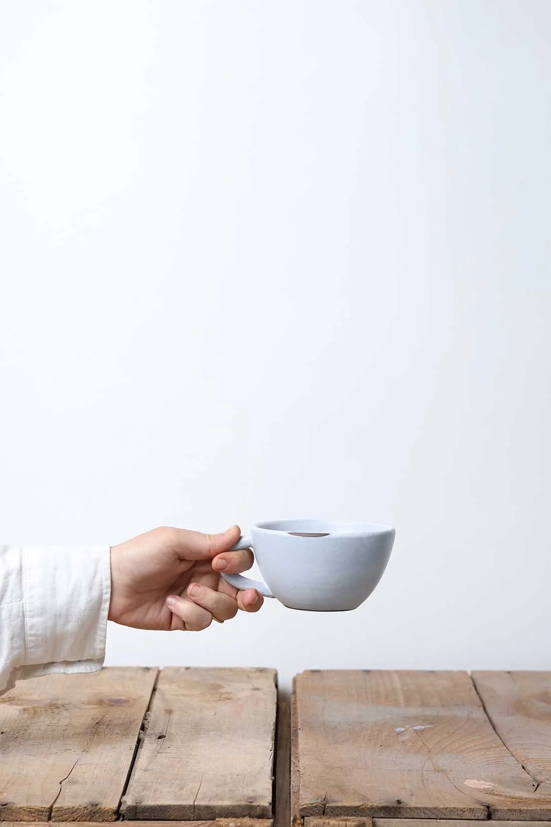 Tasse latte TPblue - Three Pines1.jpg