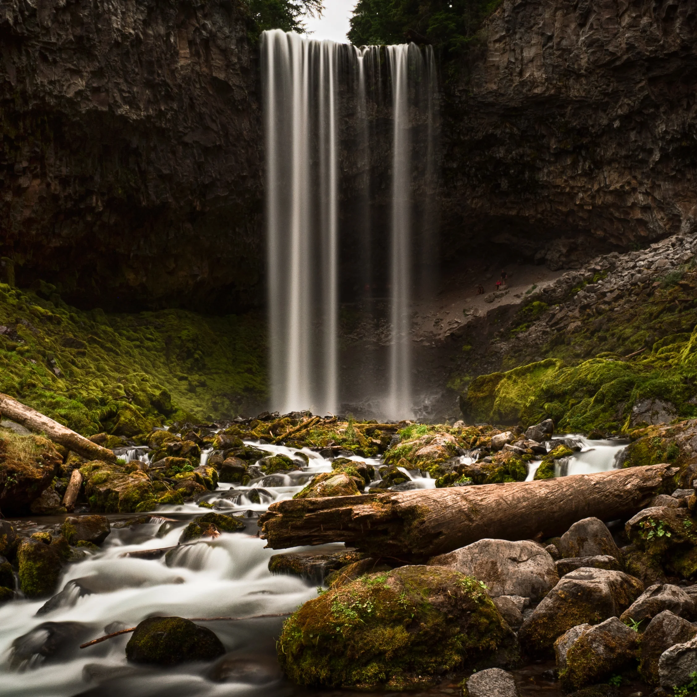 Tamanawas Falls.jpg