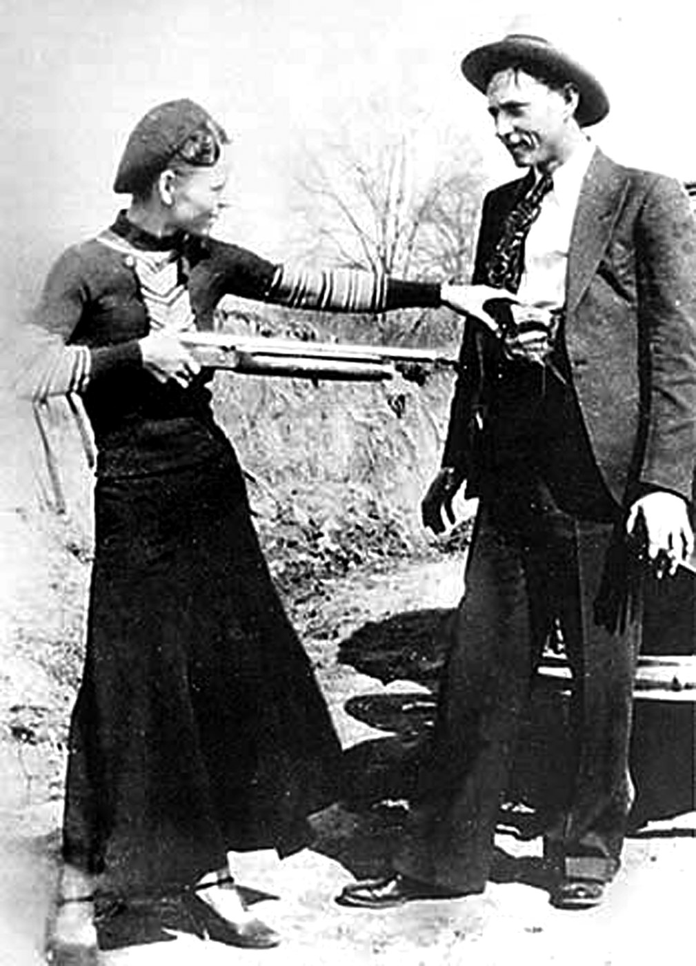 Bonnie and clyde Gun.jpeg