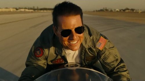 How Top Gun: Maverick's Electric Bar Scene Took Flight