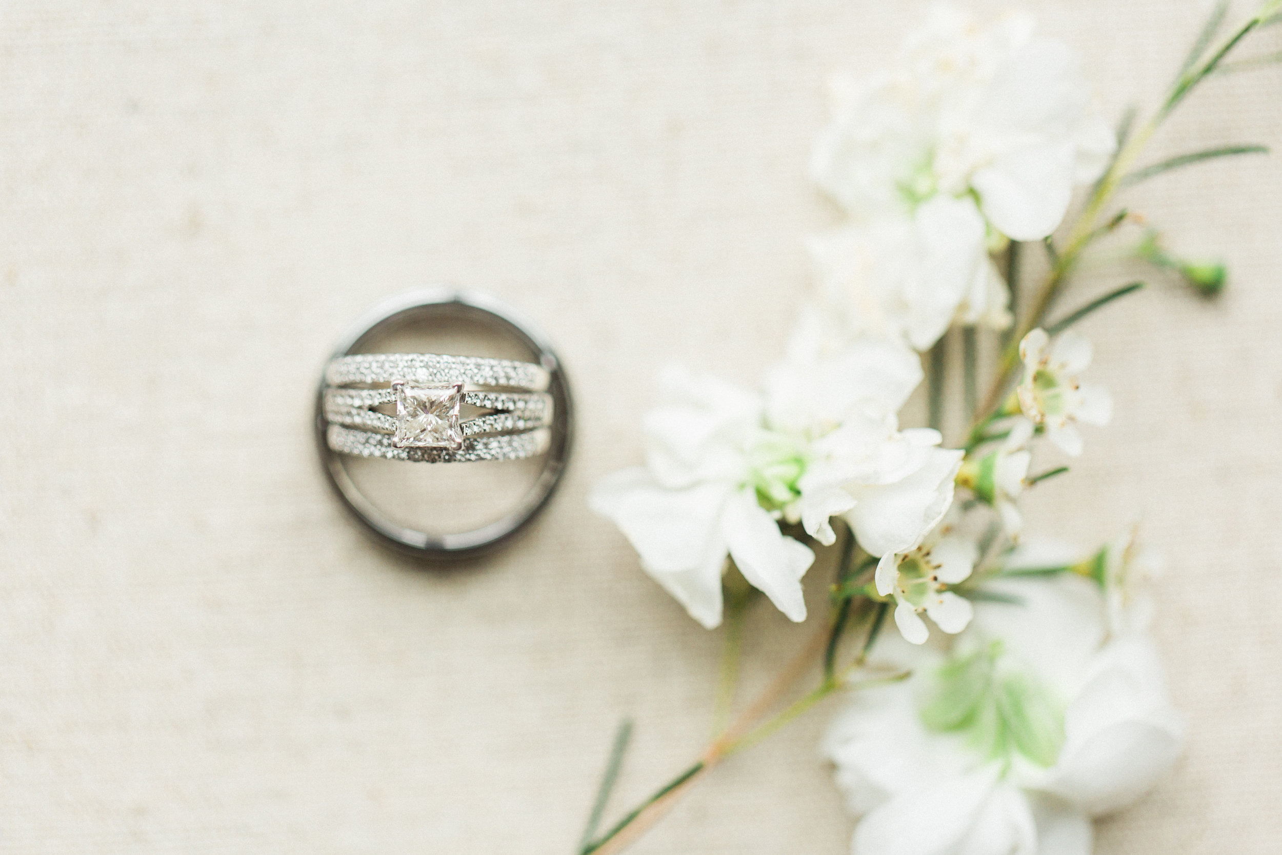 wedding ring details 
