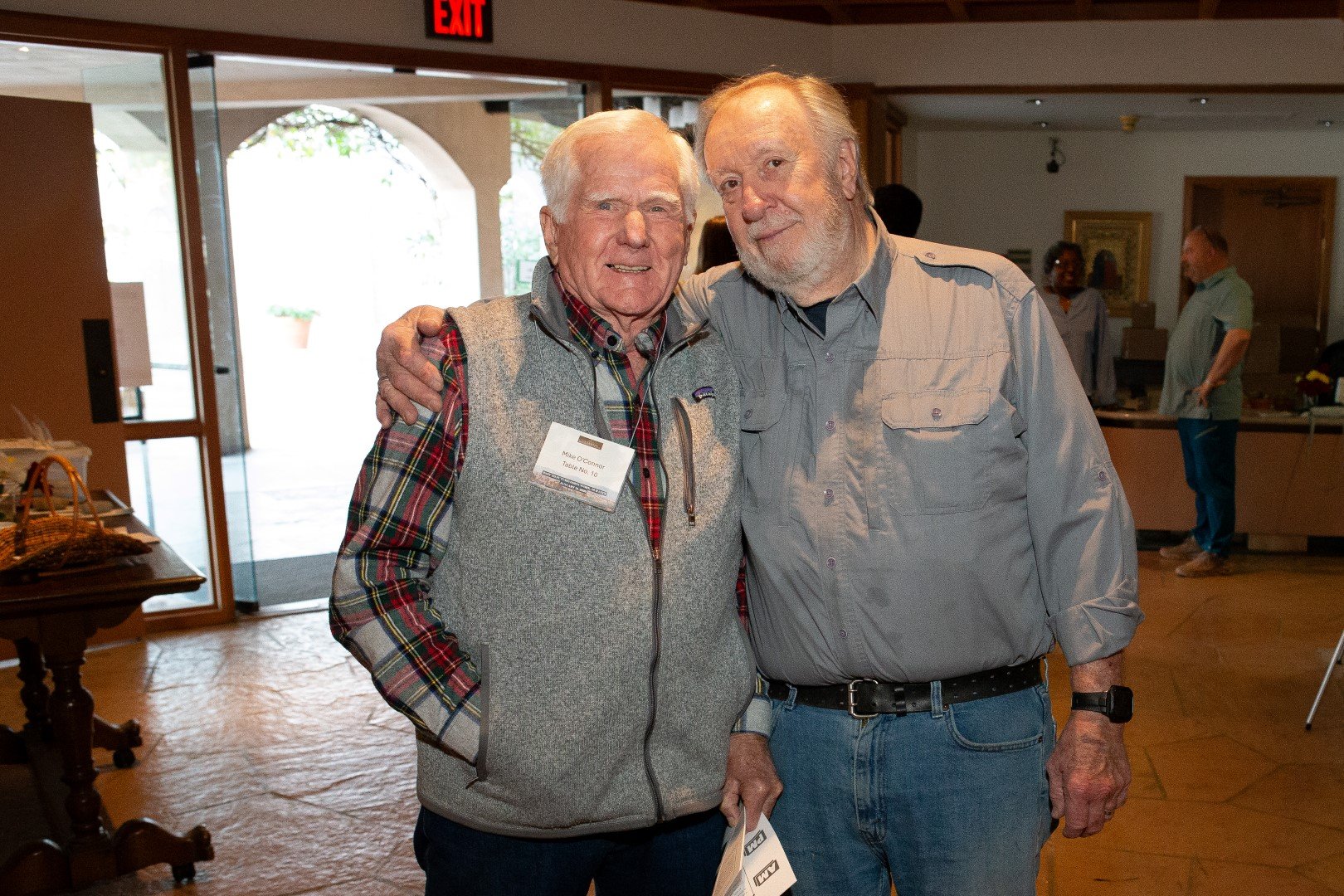 AE8W2083 (Large).jpg