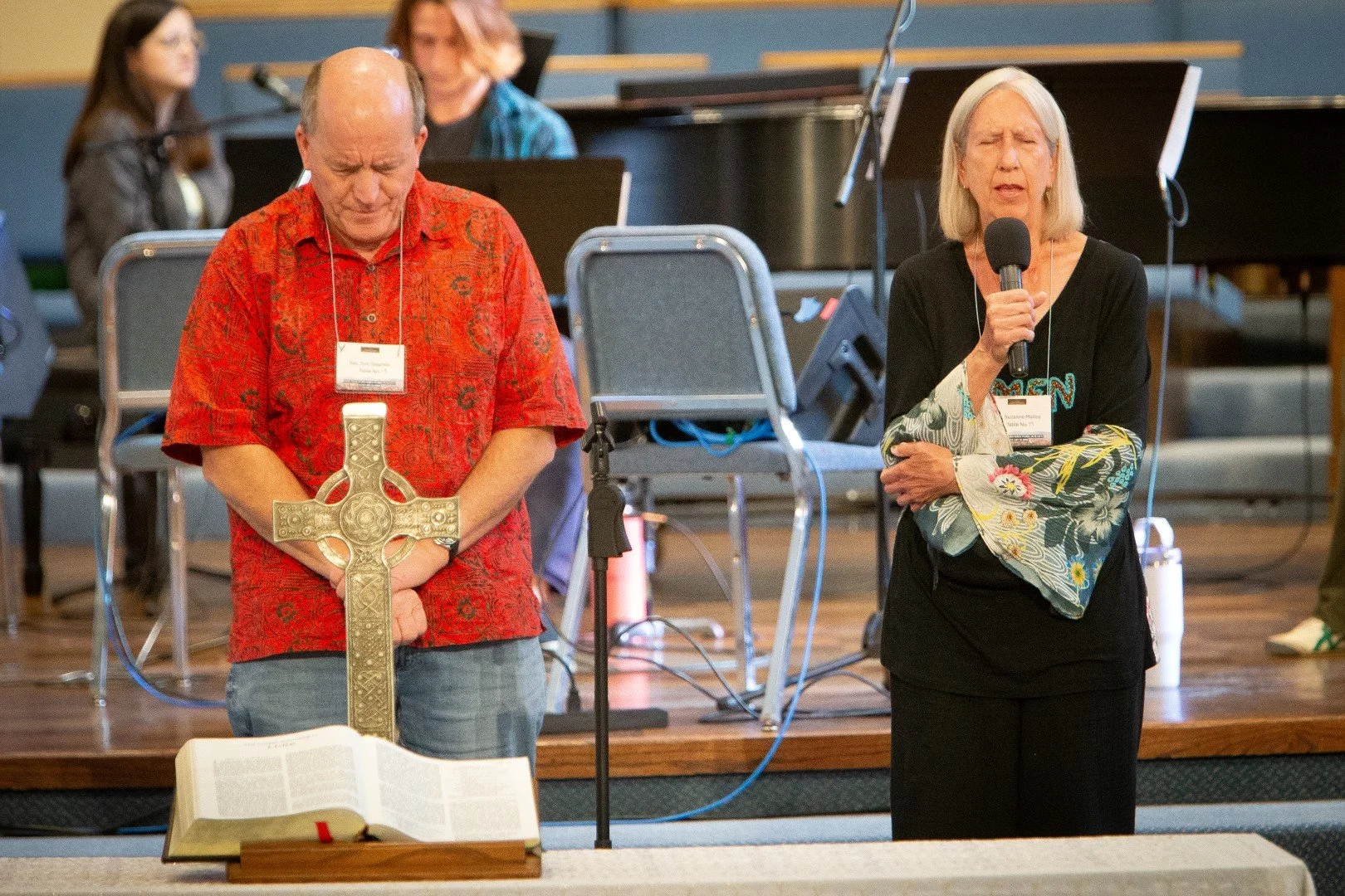 AE8W2124 (Large).jpg