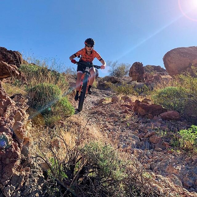 Today&rsquo;s feature: the top C L I M B E R S! 💪🏽 Our top climbers for both men and women were juniors (wow!). The future is bright 😎✨
Our top female overall @carla__aleman races for @nationalmtb in Arizona with Boulder Creek HS and for a local s