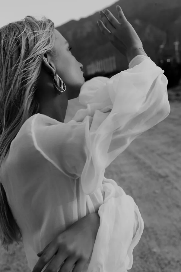 L'eto-Bridal-Wedding-Gowns-Palm-Springs-Collection_-27.jpg