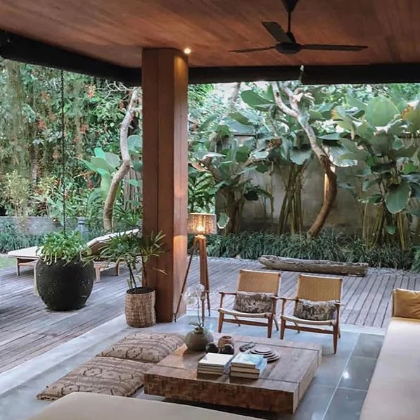 A tropical sanctuary at Reddoor Ph: @hannaschonberg