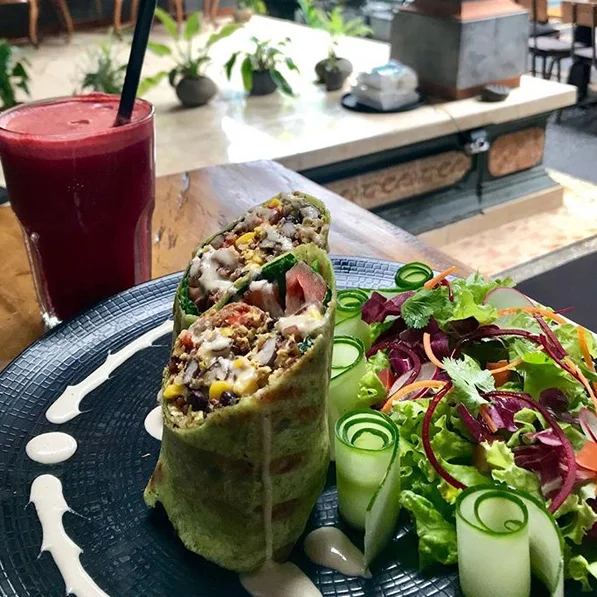 Organic breakfast burrito at Cafe Vida Ph: @cafe_vida_bali