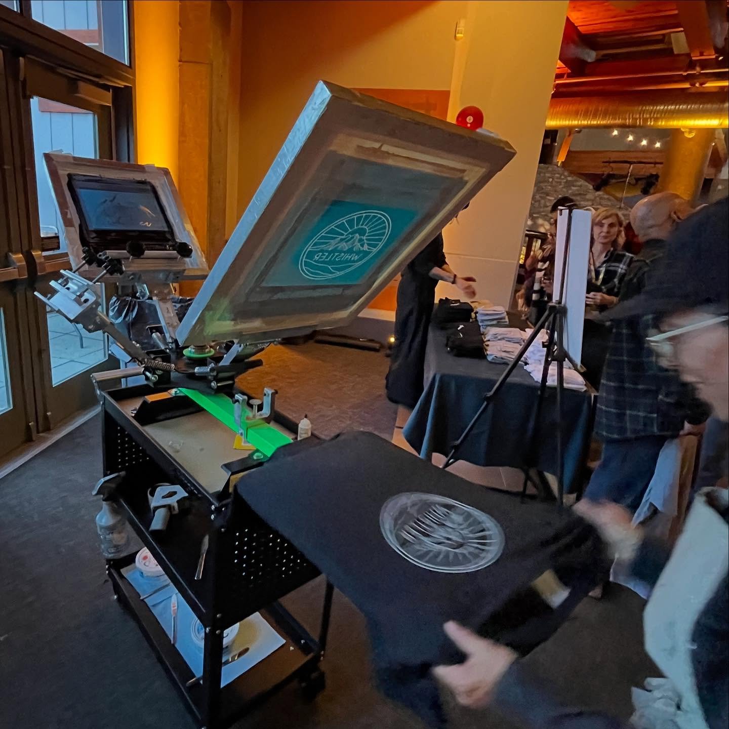 We Live Printed a private gig on Whistler mtn, whipped out 300 tees in a few hours for guests!
We have a travel setup to attend events and parties and provide the unique experience of live printing.
*Reach out if interested!
#liveprinting #screenprin
