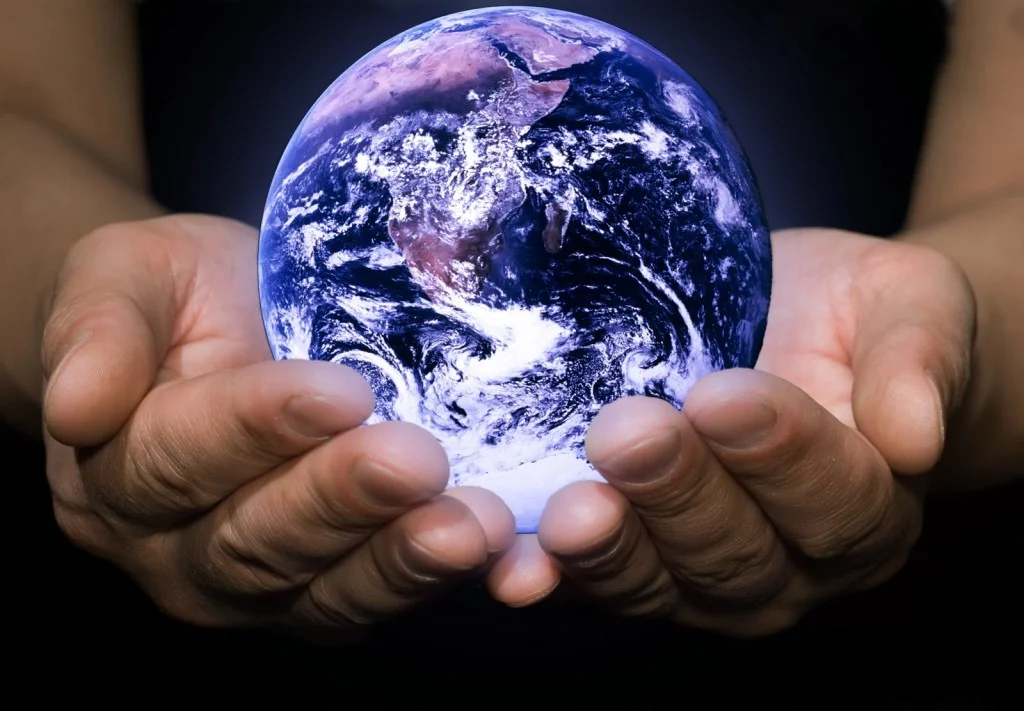 Reiki world hands.jpg