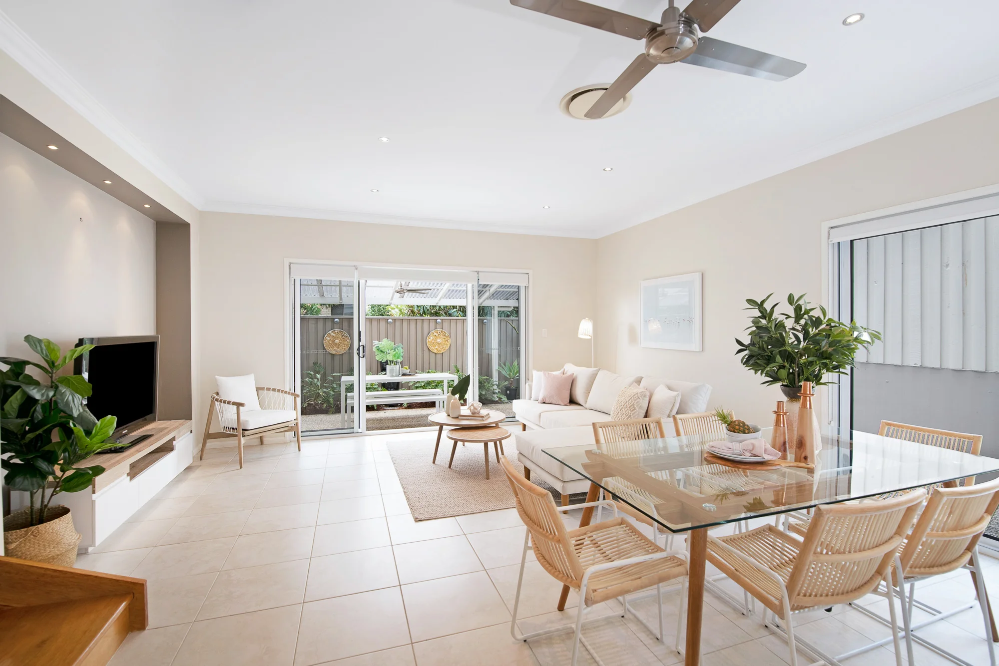 22B Burnaby Terrace, Gordon Park