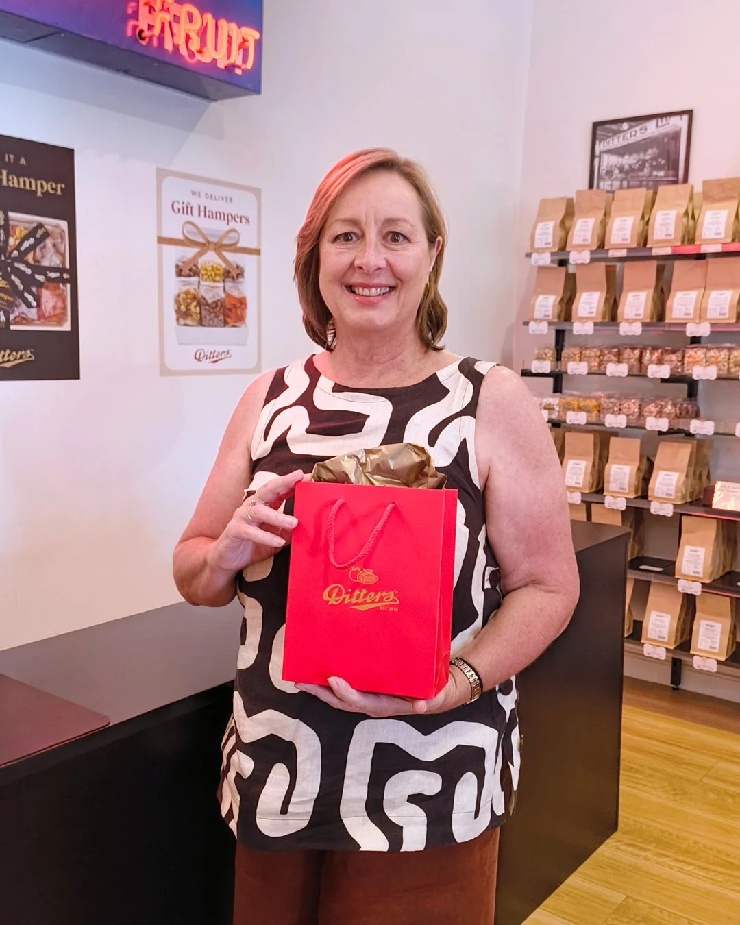 🎉✨ We have a winner! ✨🎉

Huge congratulations to Julie, one of our lucky winners who has scored a double pass to ASO&rsquo;s 'An Evening on Broadway' plus a delicious Ditters gift bag full of nut and fruit goodies 🥜🍇

Snack, celebrate, and enjoy 