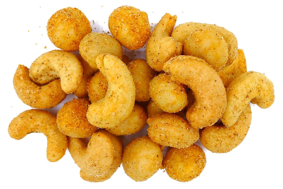 Premium roasted cashews and macadamias coated in Ditters' signature savoury chilli seasoning.