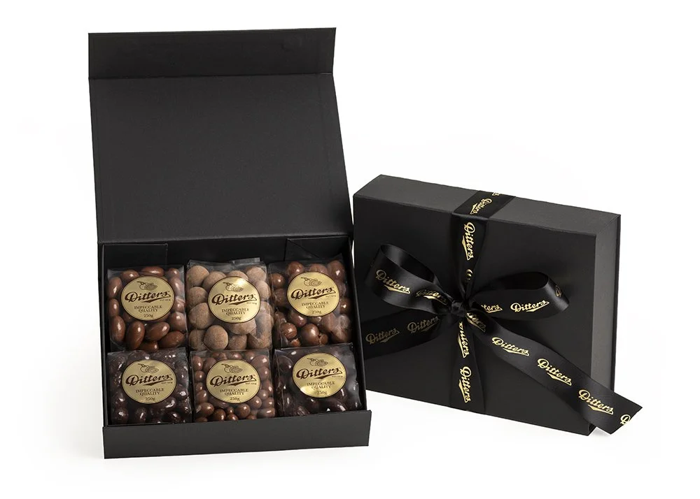 Milk & Dark Chocolate Gift Hamper