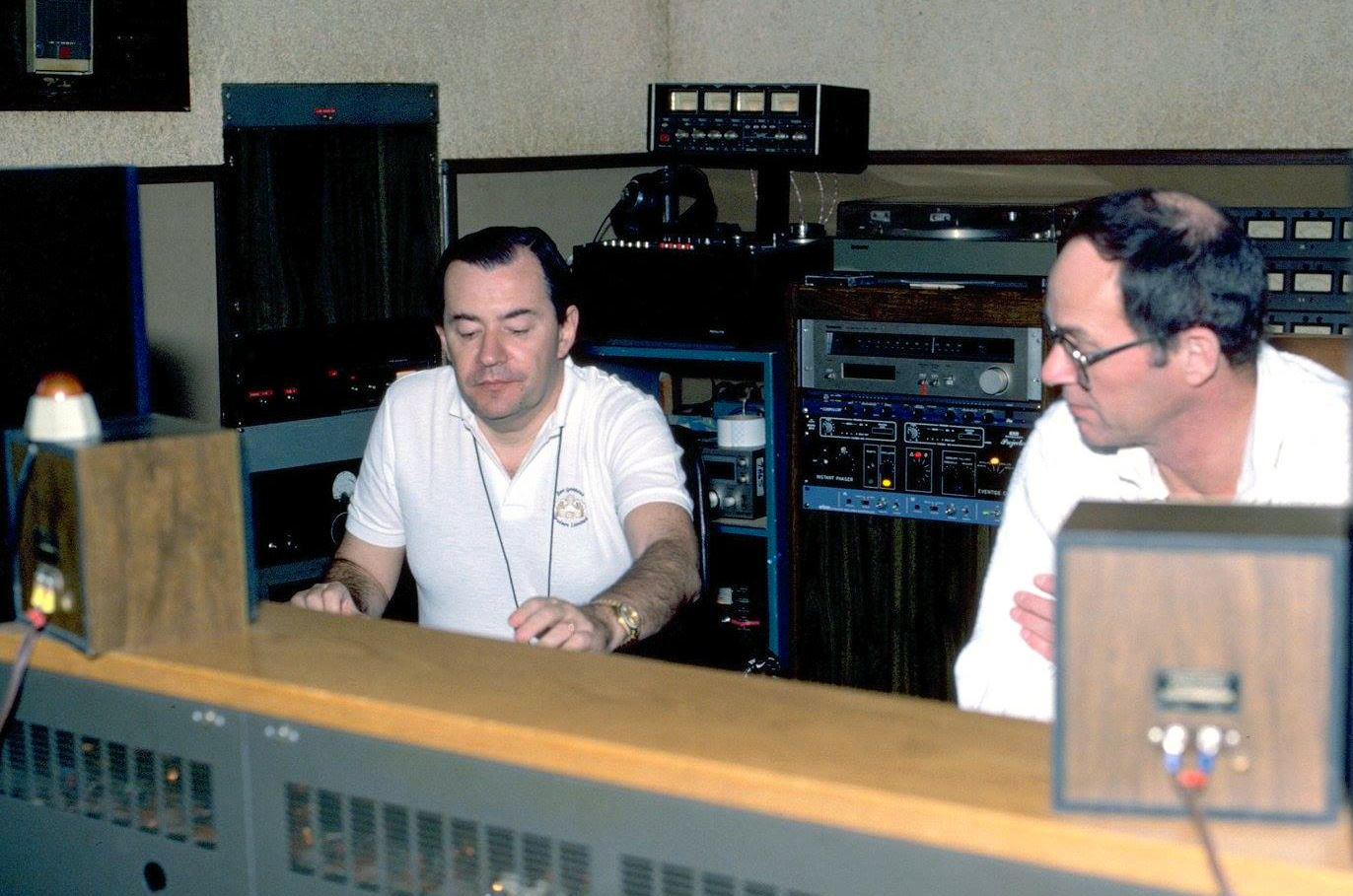 Recording at Sage and Sound in Hollywood with recording Engineer Phil Sheridan. He always used these small Auratone monitors to record The Boss Brass and other great recordings. He listened with soft volume and always got it right. In this photo we are recording direct to digital the Guido Basso Quartet (1986). He mixed while recording!! In this same studio Chet Baker recorded many tracks.