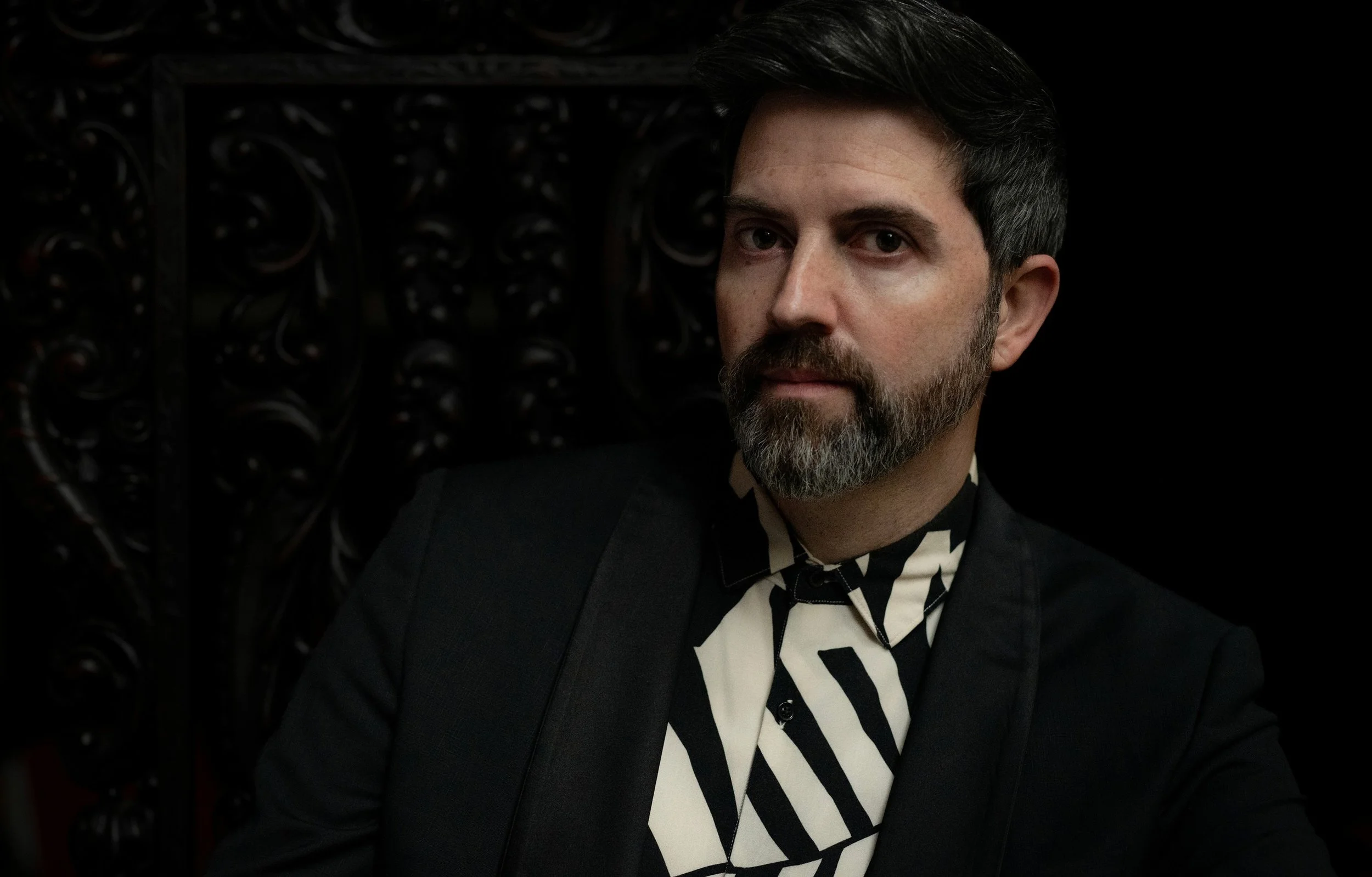 Dustin_Gledhill_press_portrait_3000x1919_web.jpg