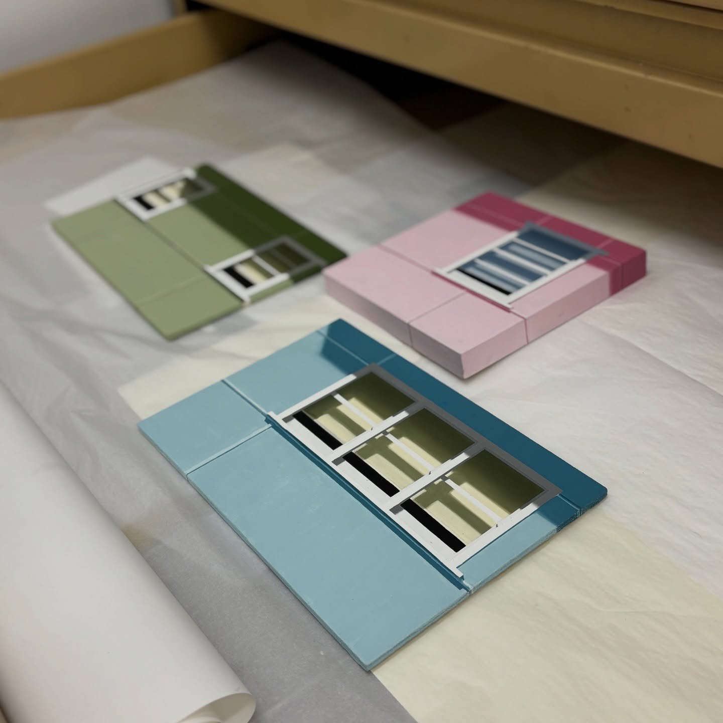 New year new little paintings for exhibition @dominikmerschgallery in March 

#painting #suburbia #exhibition #newwork #catherineodonnell