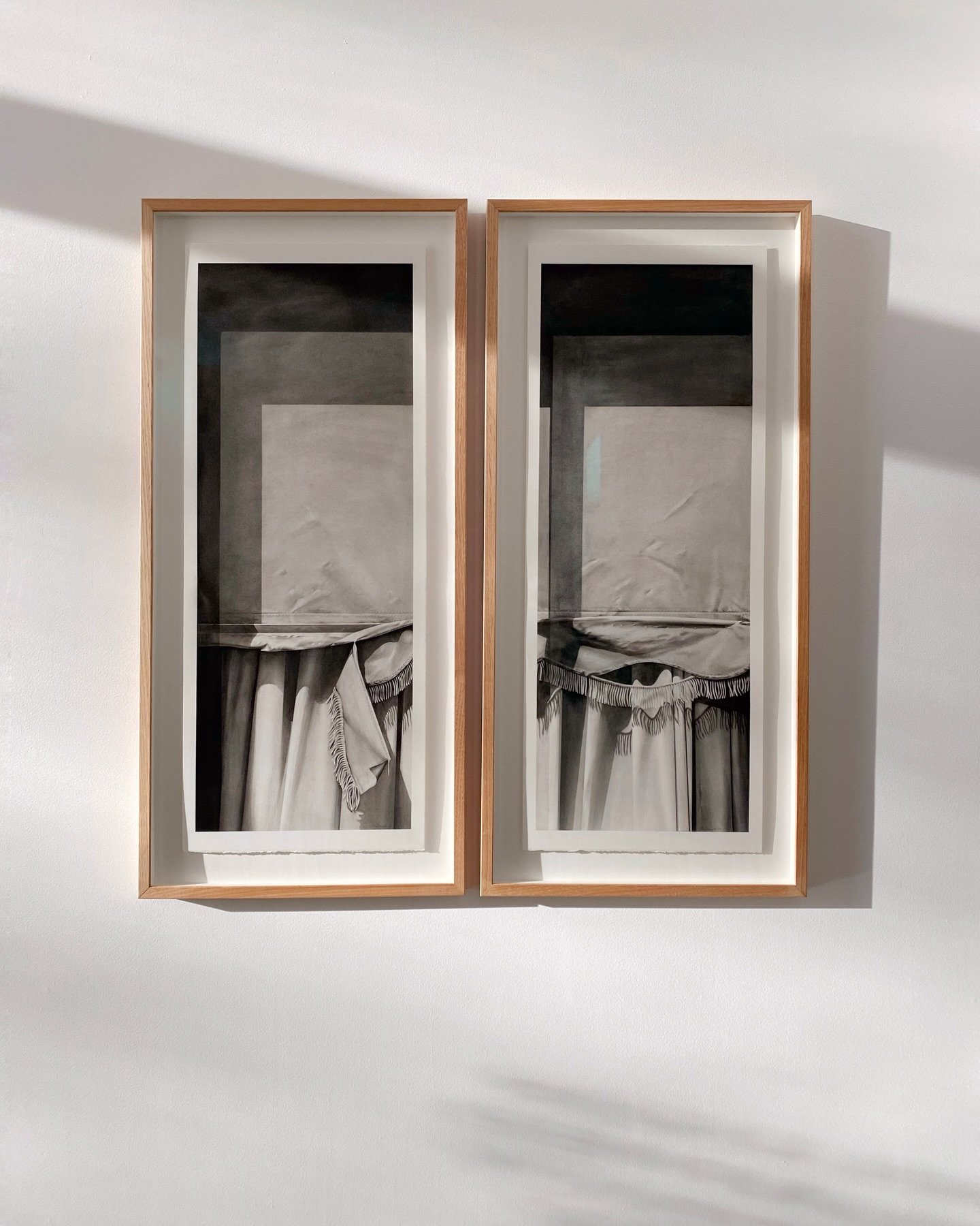 Delighted to have my windows on show in Melbourne at the Wyndham Art prize. 

Congratulations to all the finalist 

 #charcoal #drawing #window #suburbia #catherinodonnell