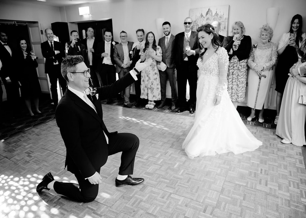 haywards_heath_wedding_photographer_0432_1_1.jpg