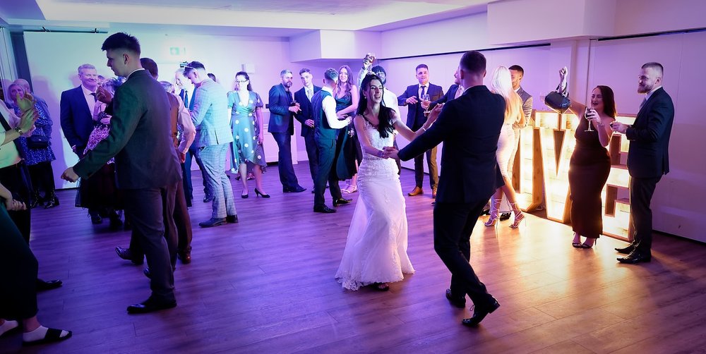 cottesmore_golf_and_country_club_wedding_photographer_35.jpg