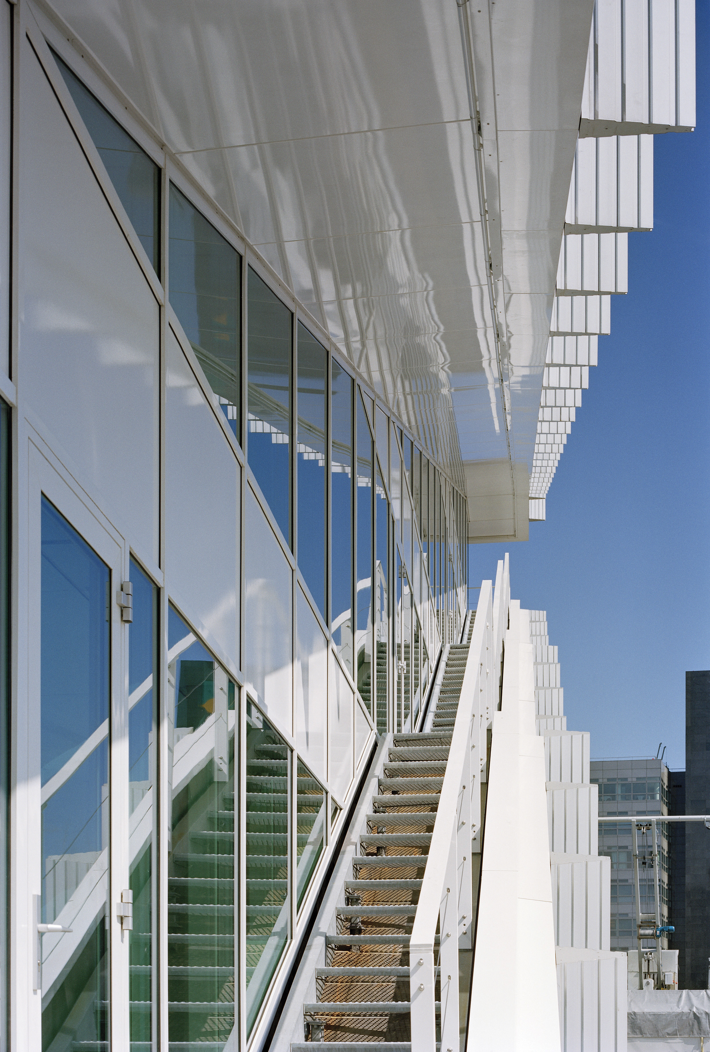 M4_ext stairs.jpg