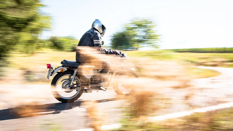 kawasaki_350_tyson_jopson-2.jpg
