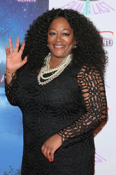Kym Mazelle
