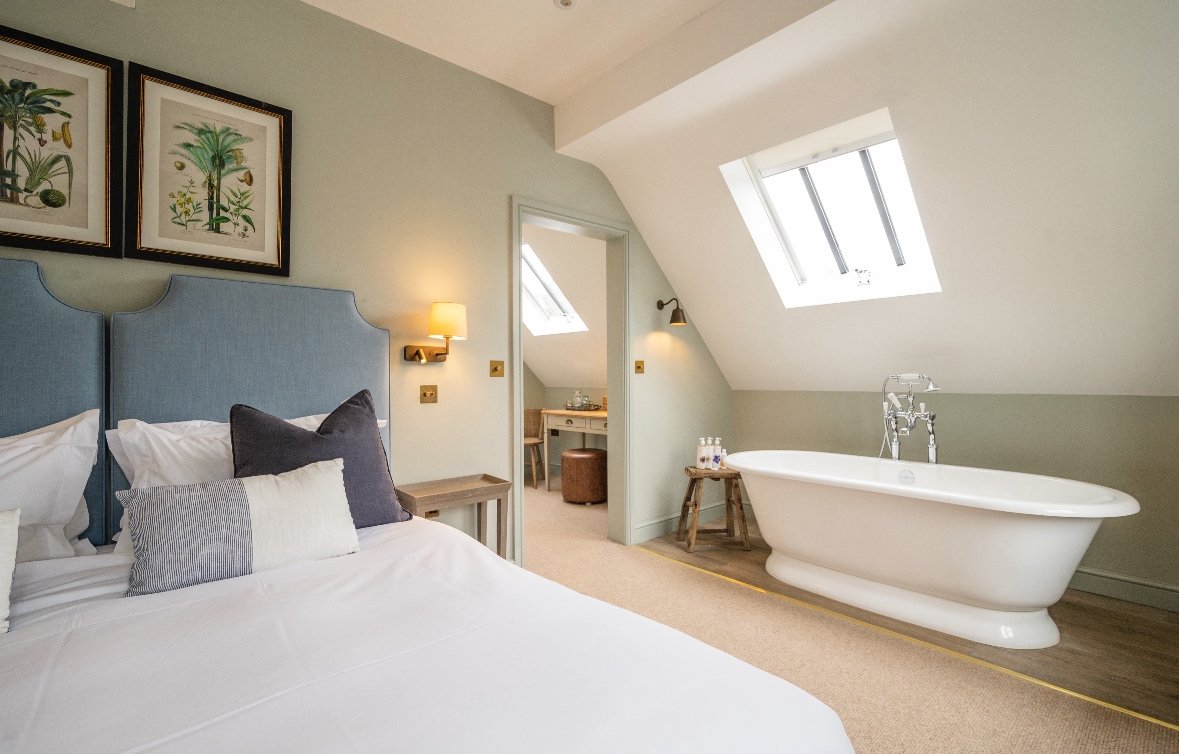 The Bottle & Glass Inn