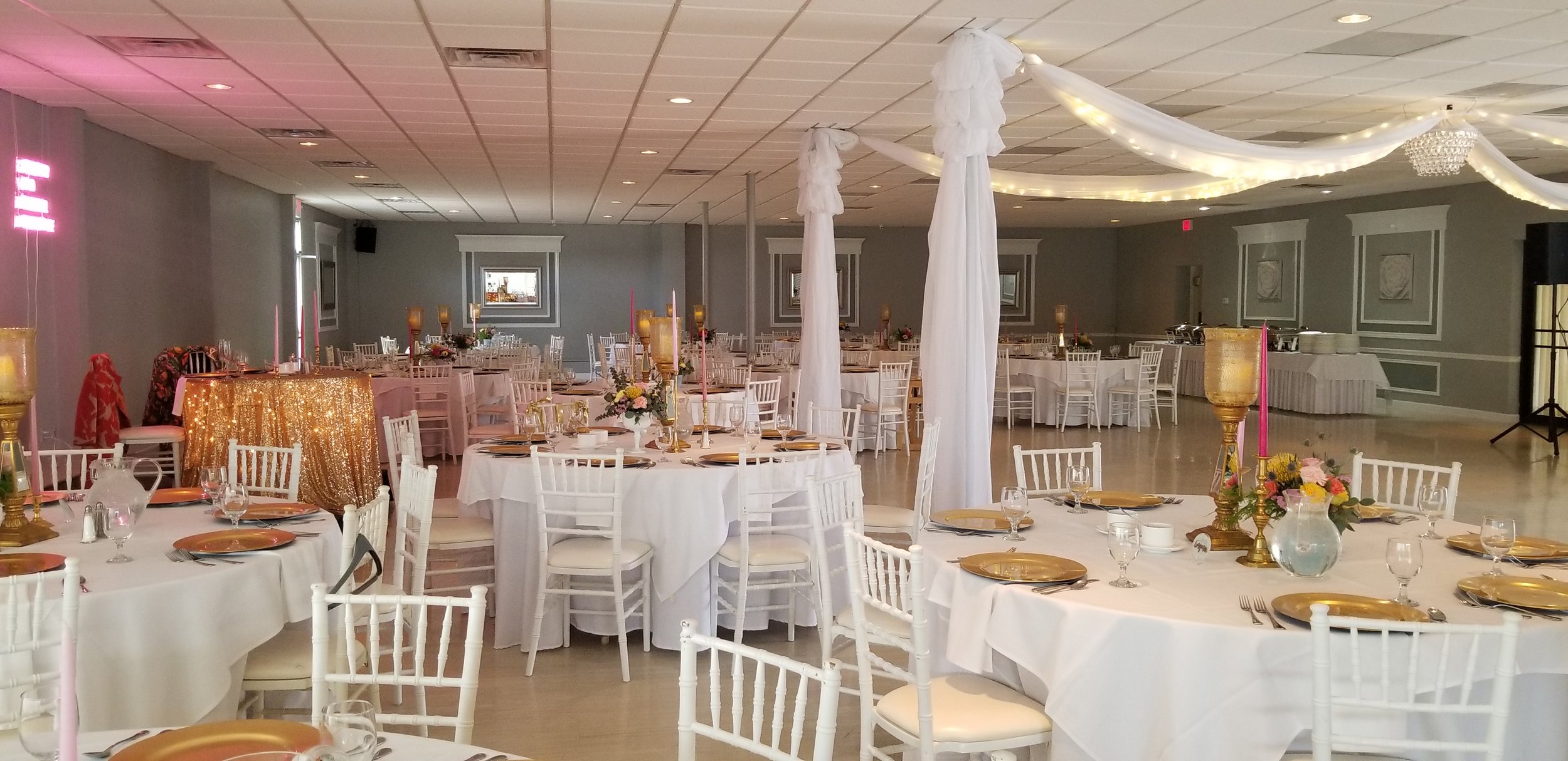 Lily Reception Package — The Atrium