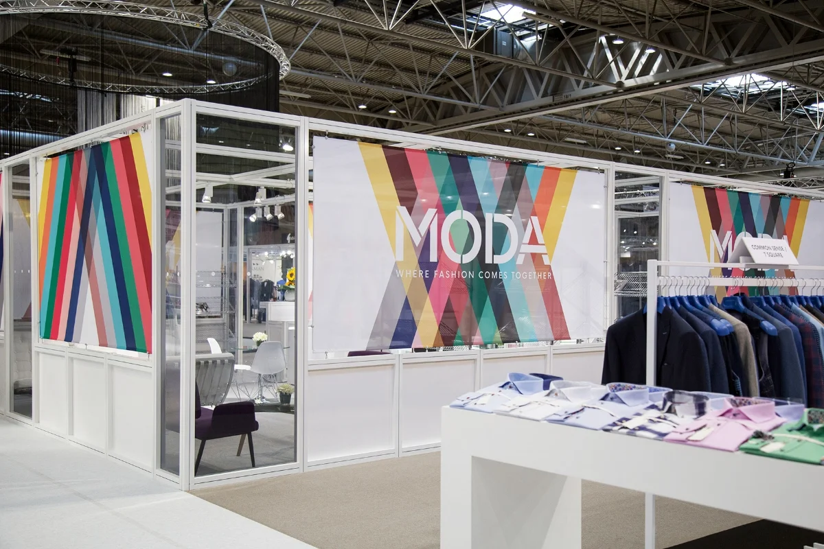 Clive Holloway Moda build