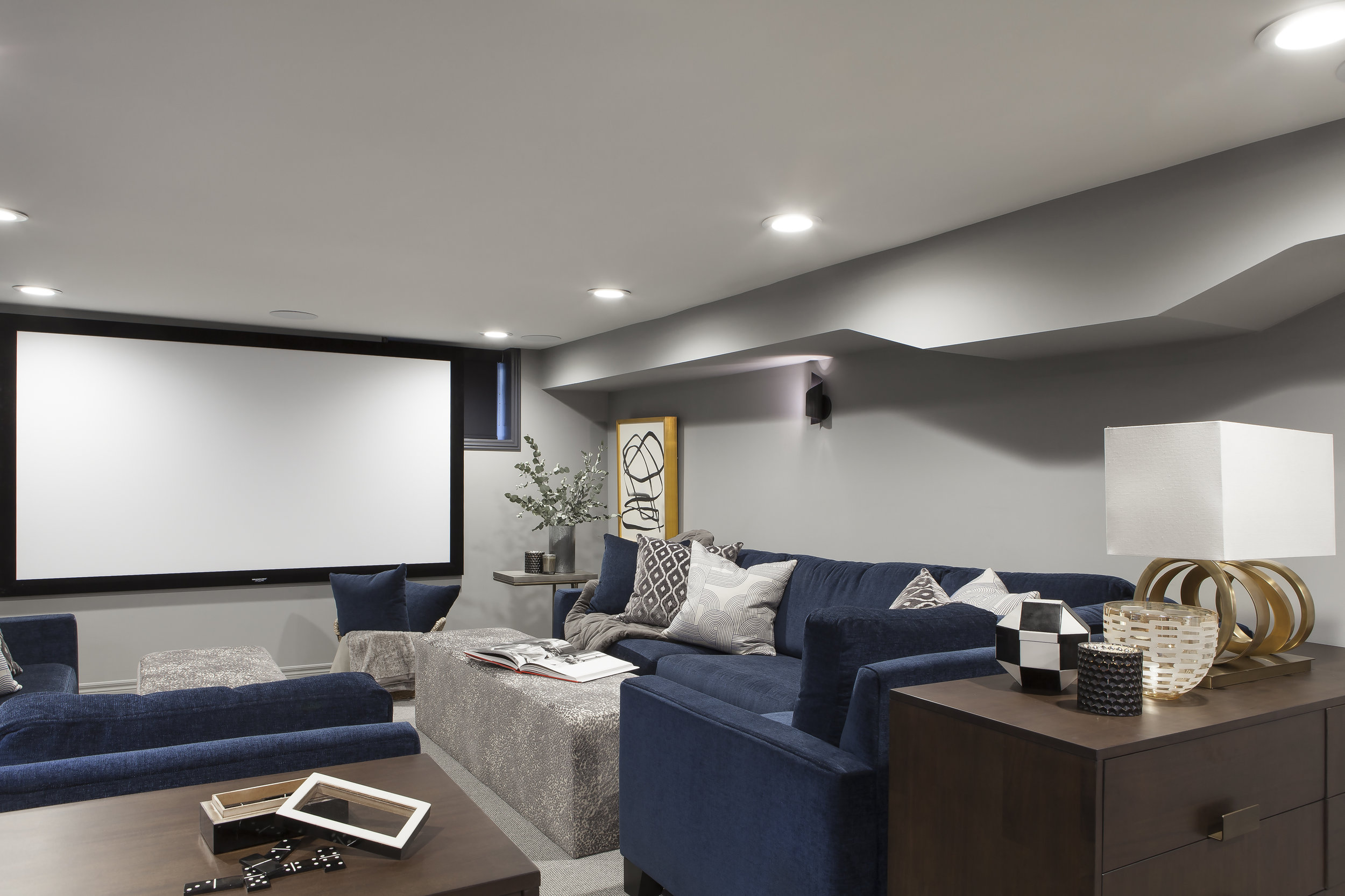 basement-theatre-room