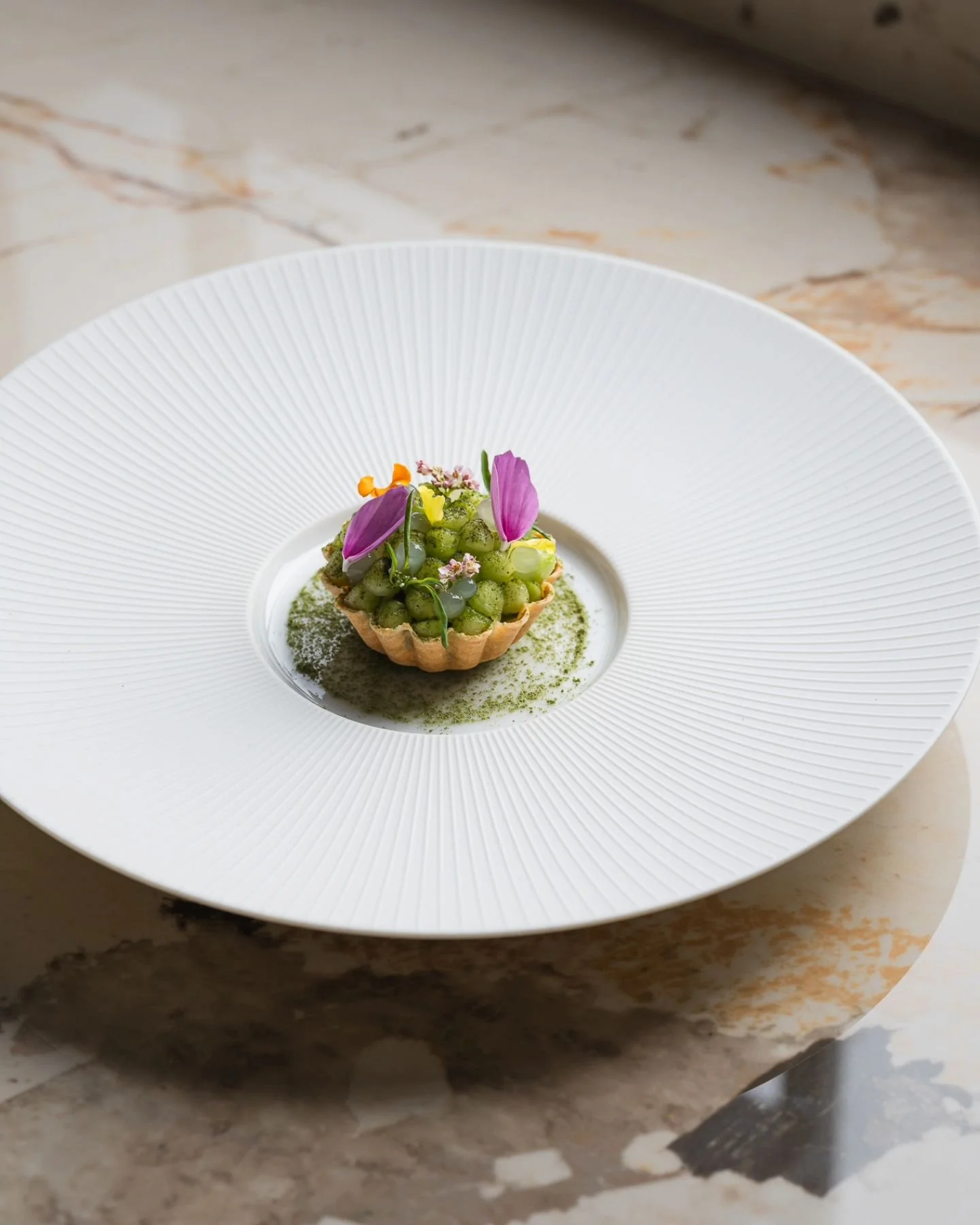 Same kitchen, same chef but a beautiful new location in lieu of L'Aparte by Armel Bedouet.
I think we've been working together for about 5 years on each menu now, and it has been nothing but fun and an immense pleasure chef 🙏
.
Wishing you the very 