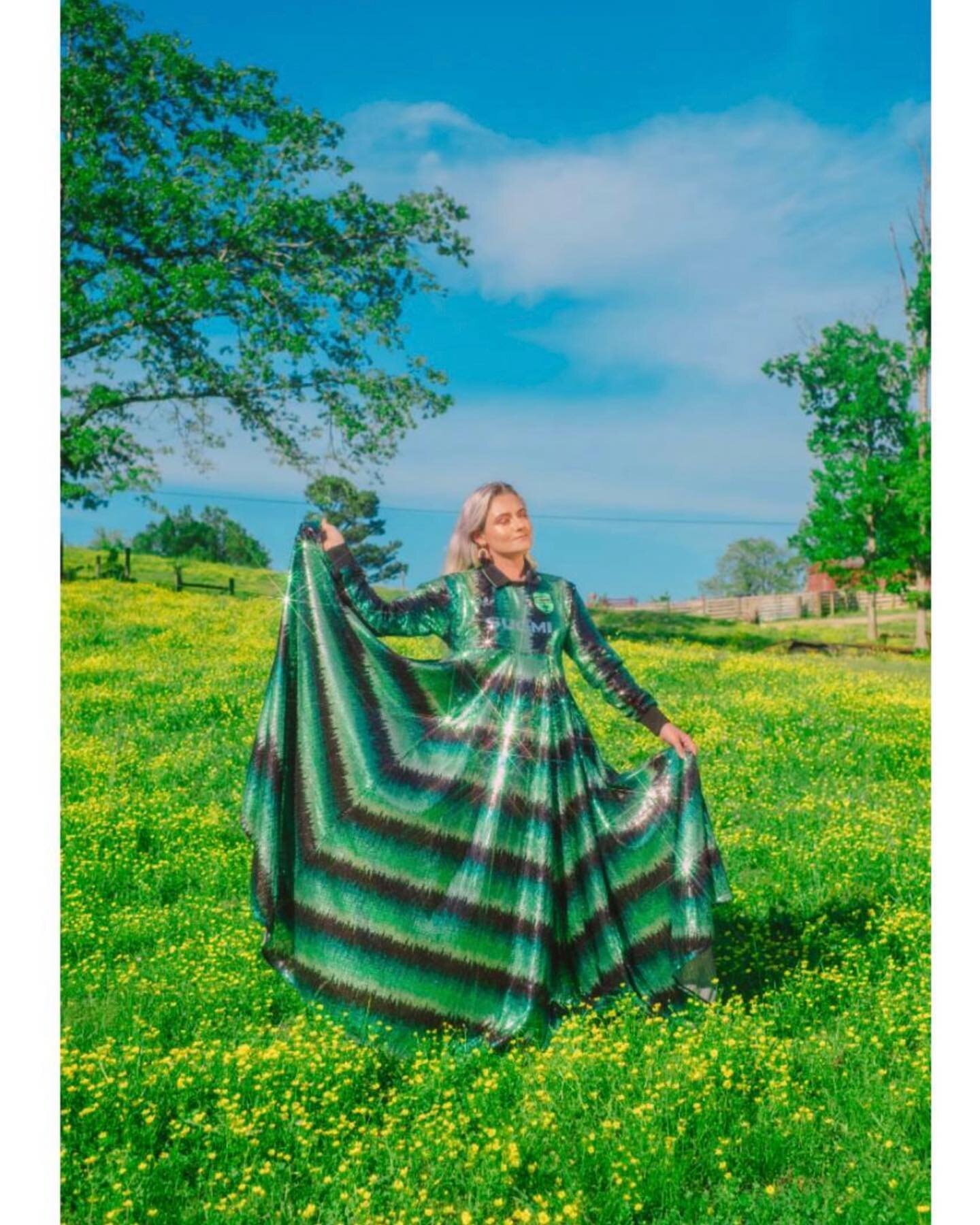 Full look featured in Perjus Magazine Issue 15 &ldquo;ALL OF US&rdquo; 🌼🌼🌼
This is a special edition of the @perjusmag and 100% of profits will be donated to the Emergency Release Fund.

Photography by @sunlovesthemoon, model @thehannahwaggoner an