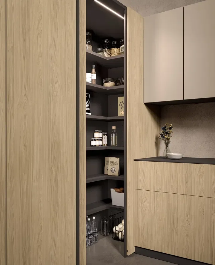 LEICHT CORNER SHELVES