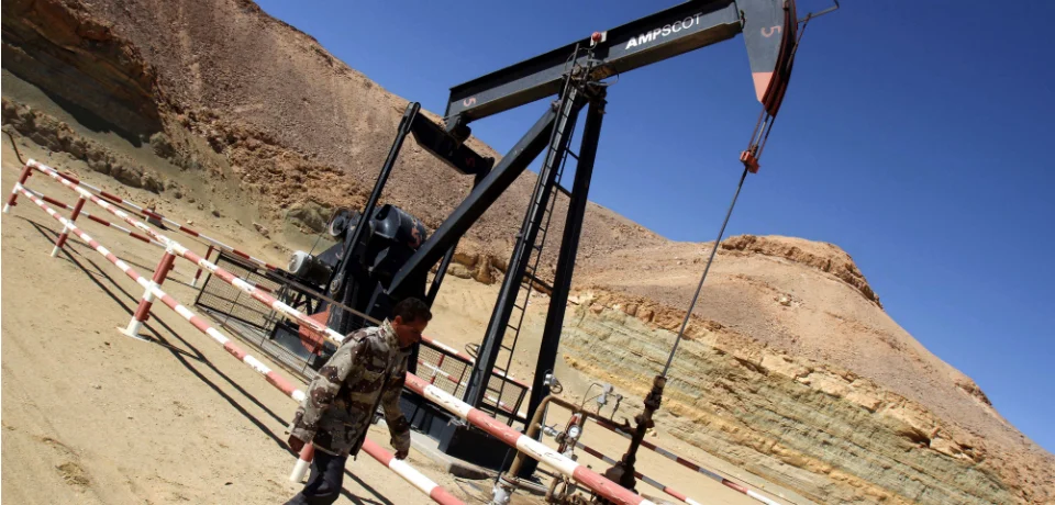  Undoing the Resource Curse: How oil can save Libyan democracy