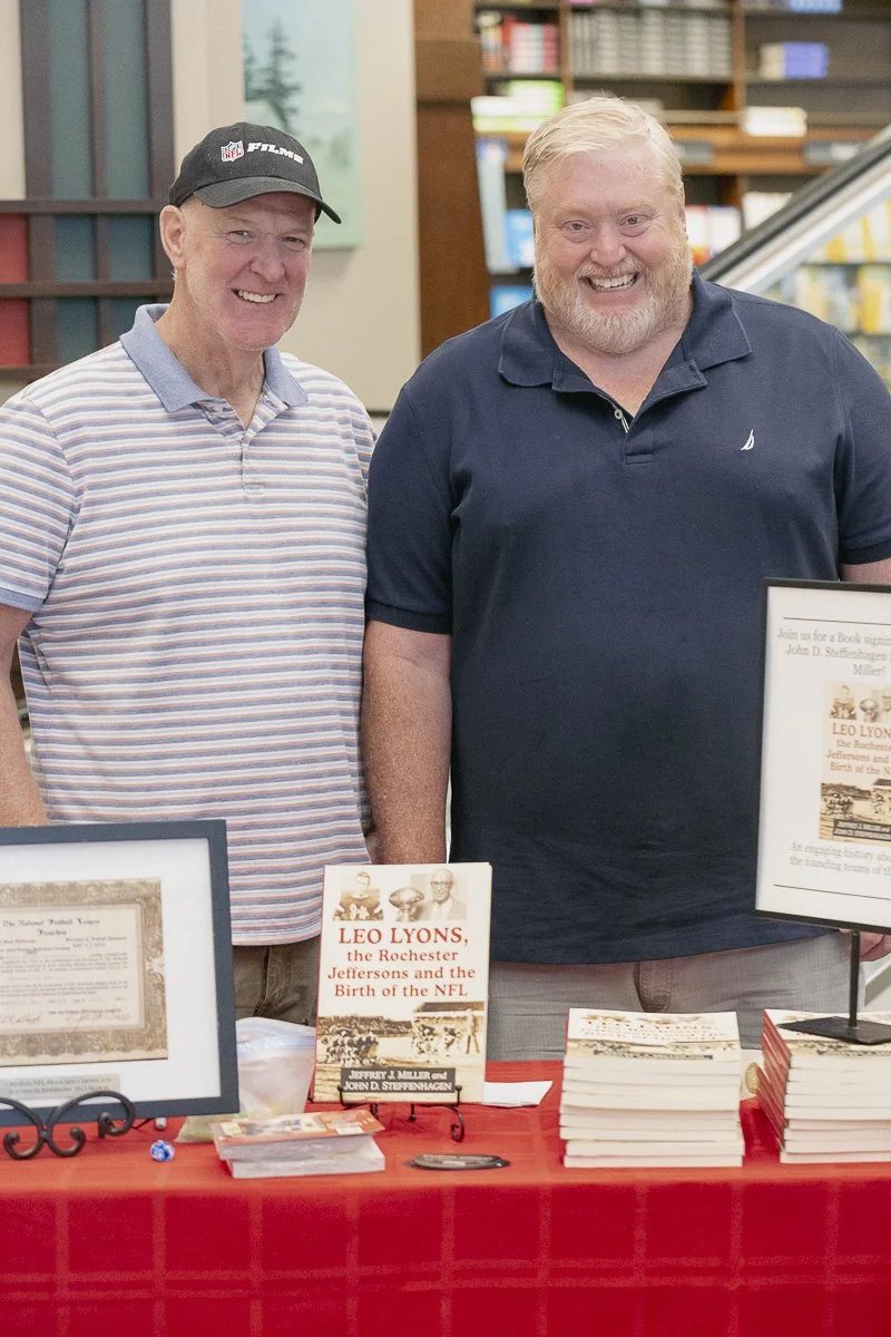 20250802-Beyerlein-Pittsford-Leo_Lyons-Book_Signing-009-1444.JPG