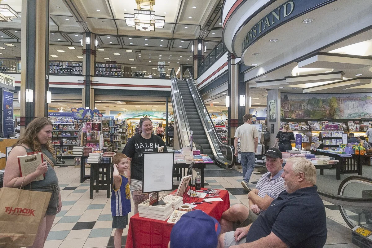 20250802-Beyerlein-Pittsford-Leo_Lyons-Book_Signing-013-1454.JPG
