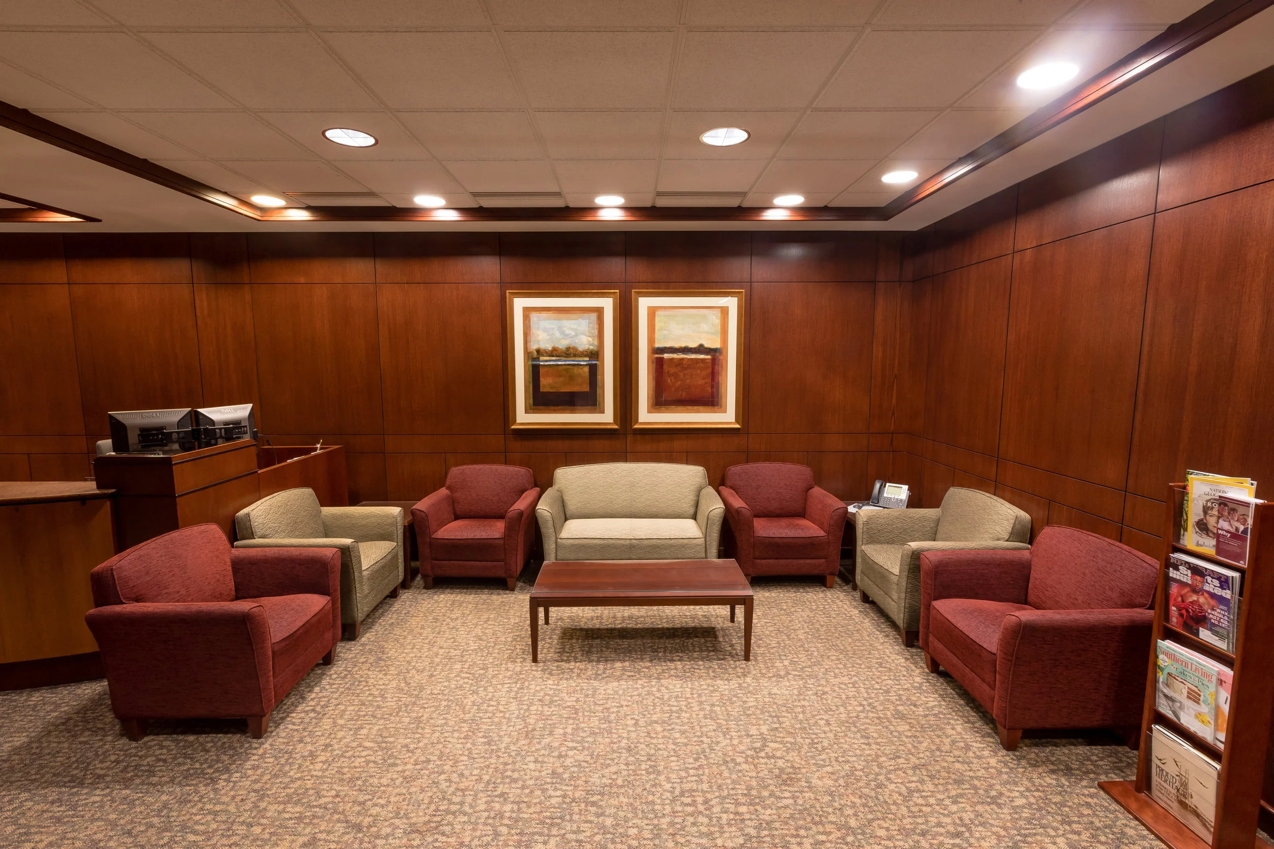 Looking for a larger space for your Rochester, New York business? Bring your company to The Crossroads Building located on State and East Main Street.