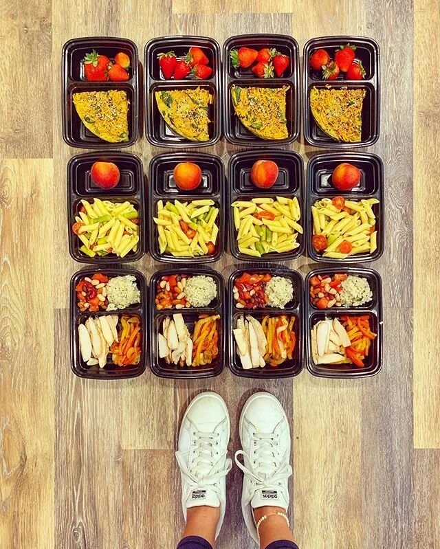 Now I have a certification to back up my meal prep &amp; nutrition knowledge! 🤜🏼
⁣
This is only a portion of the meals made this week, but representative of meals for one person. ⁣
⁣
Thanks to @imperfectfoods for the grocery delivery (and for all t
