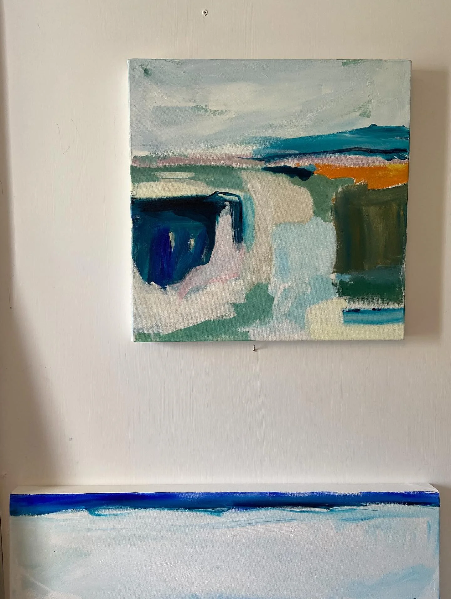 Sorting out new work from the studio - varnishing and framing - and getting ready to exhibit some of my new pieces at the @affordableartfairuk Battersea with the wonderful @wills_art_warehouse in October! 🍂  Love this fabulous art fair, and am so de