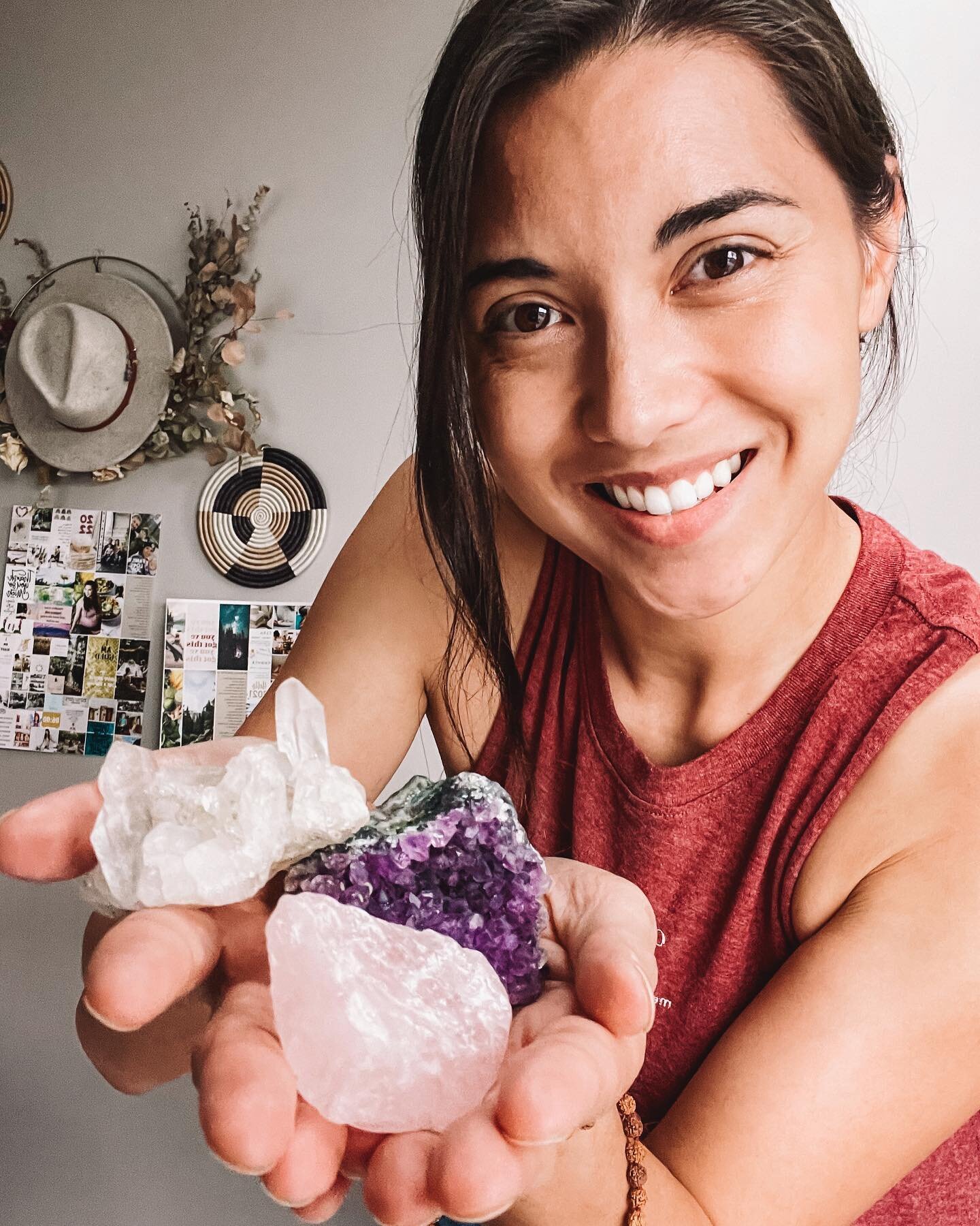 ✨May the Quartz be with you ✨

My crystal people know what&rsquo;s up today. 
I am so thankful for a world that has these magnificent creations. As they carry intention and frequency into our lives. 
These are some of my fav crystals to transform the