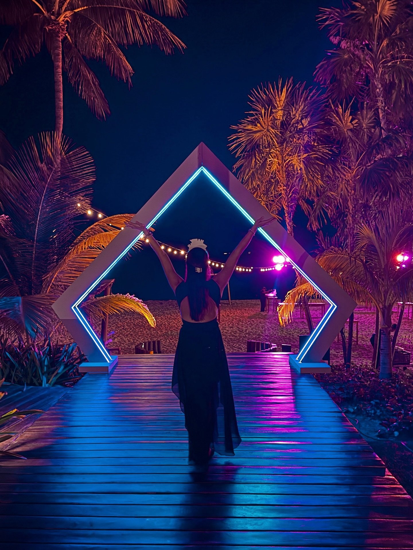 2025 thanks for the memories! 
Here is the 2025 wrapped 
This year was deeply intentional.

2025 was about choosing connection over chaos, depth over doing, and being fully present with the people who matter most. 
Family time, friendships, community