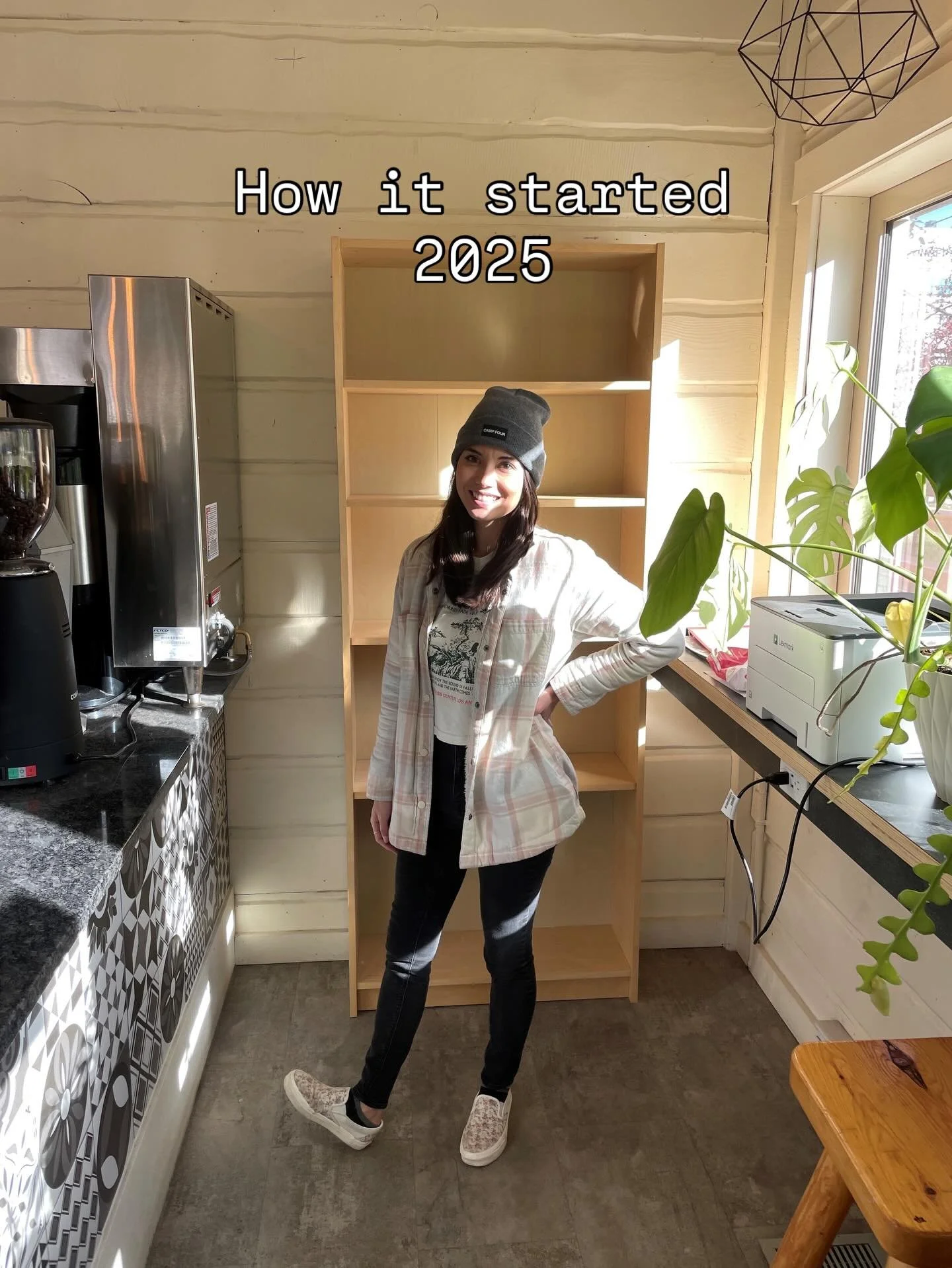 Happy little birthday to the Book Nook 📚 
One year of the Book Nook sharing books at the @village.social.coffee 
I wanted to bring books to the community and I reflect back and while the dream was living in my mind for so long I knew I just had to t